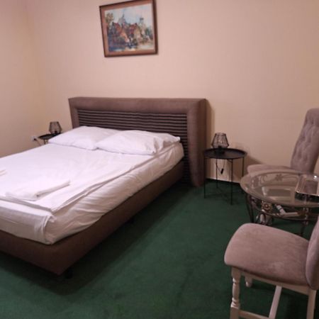 Hotel Malwa Ostrów Wielkopolski Dış mekan fotoğraf