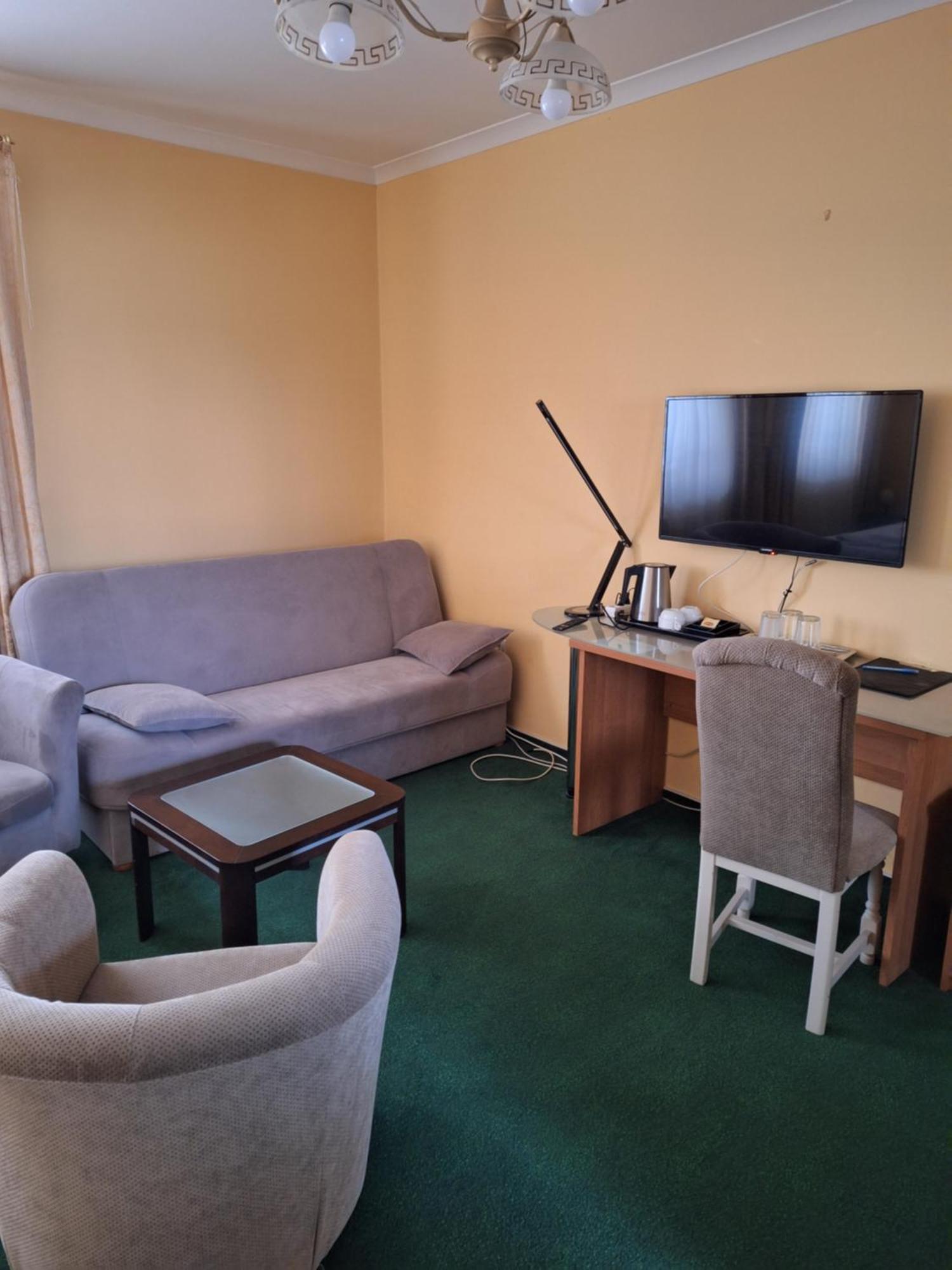 Hotel Malwa Ostrów Wielkopolski Dış mekan fotoğraf