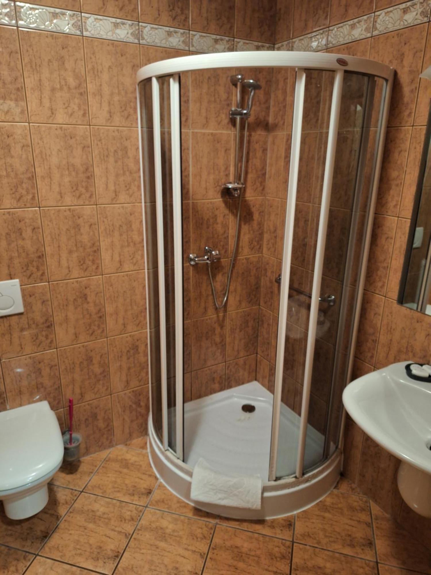 Hotel Malwa Ostrów Wielkopolski Dış mekan fotoğraf
